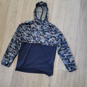 Under Armor Hooded Pullover